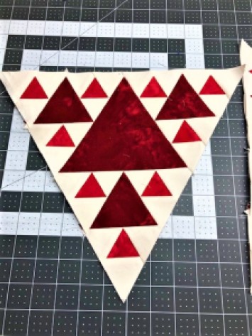 quilting, 3colorquilts, paperpiecing